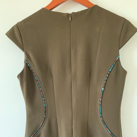 Tristan Tunic Sleeveless Causal Dress in Green - Picture 9 of 15